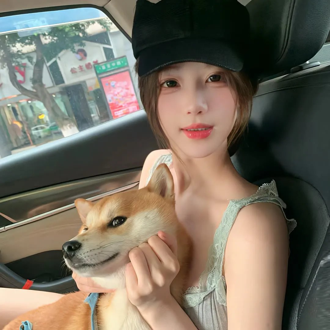与男孩同车